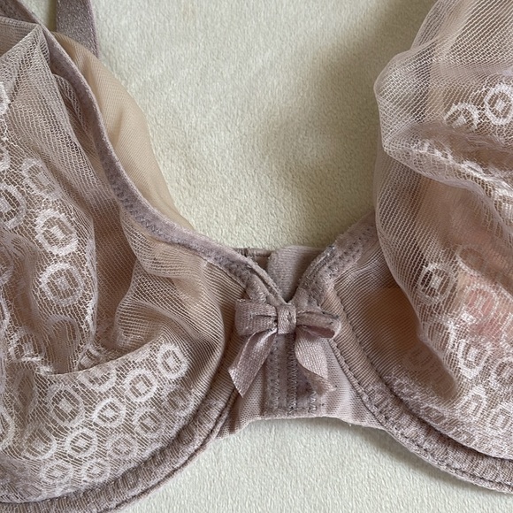 Victoria Secret unlined, underwire, lightly sheer bra, 34D - Picture 2 of 7